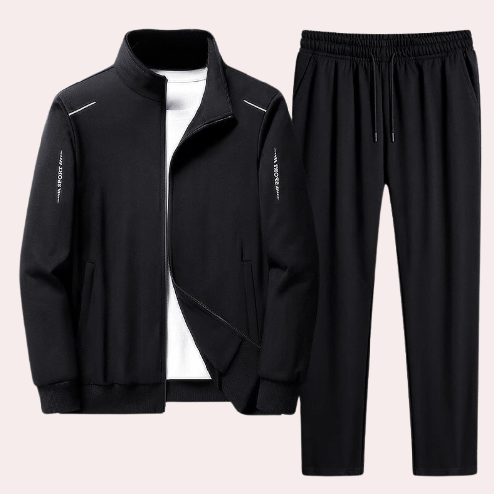 Close-up of Owen men's tracksuit fabric, showcasing soft, breathable material for ultimate comfort & loungewear.