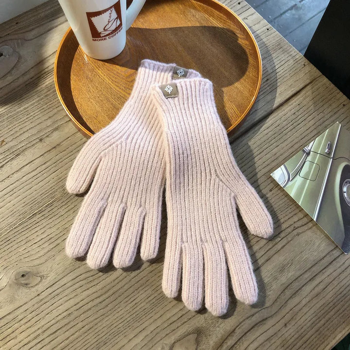 Durable women's winter gloves with soft touch and full touchscreen functionality.
