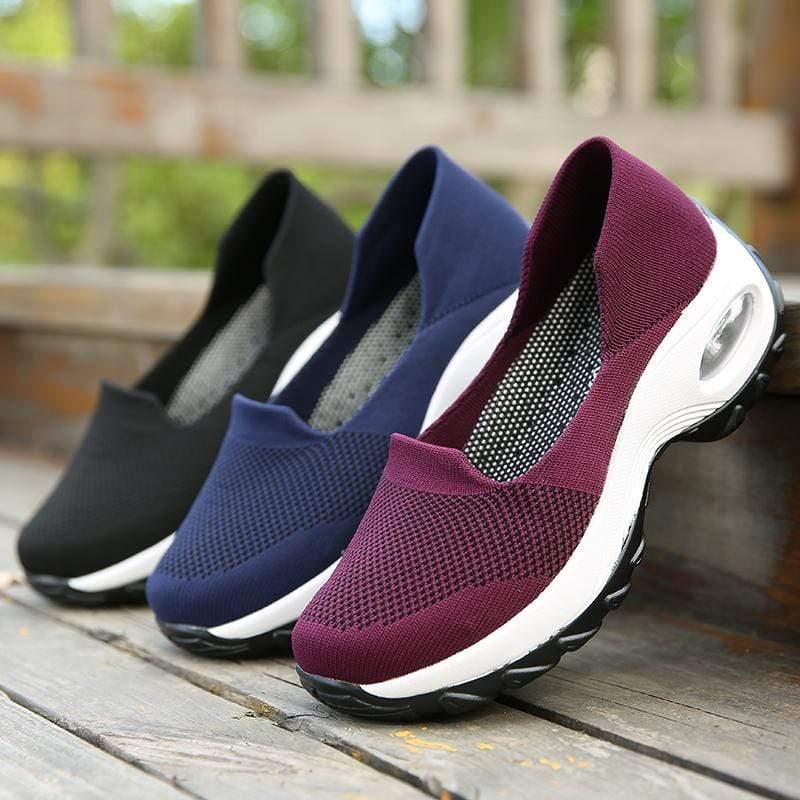Women's casual sneakers with superior arch support, air cushioning, and wide fit for comfort.
