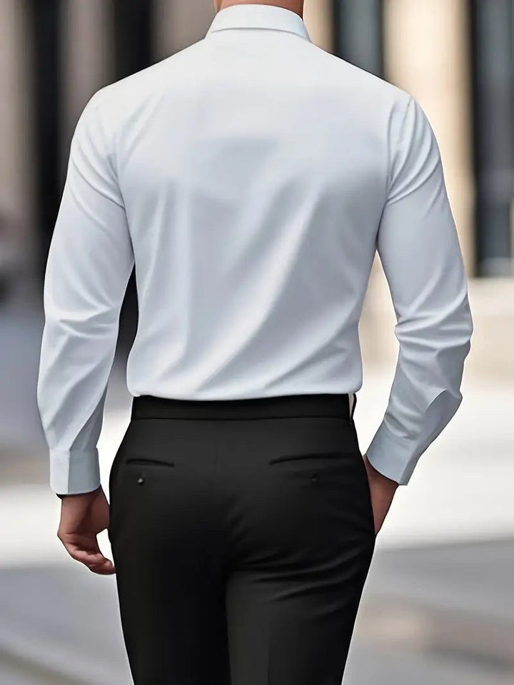 Smart casual men's long-sleeve slim-fit shirt, breathable for a sharp modern look.