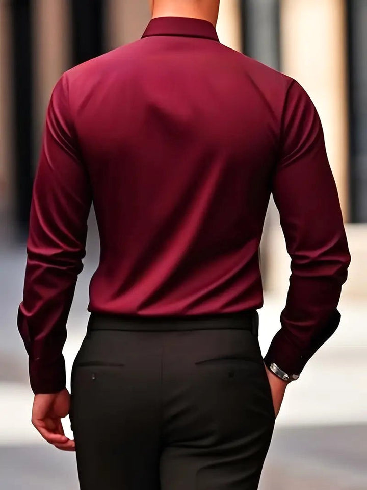 Front view of a men's breathable slim-fit long-sleeve button-up shirt for modern fashion.