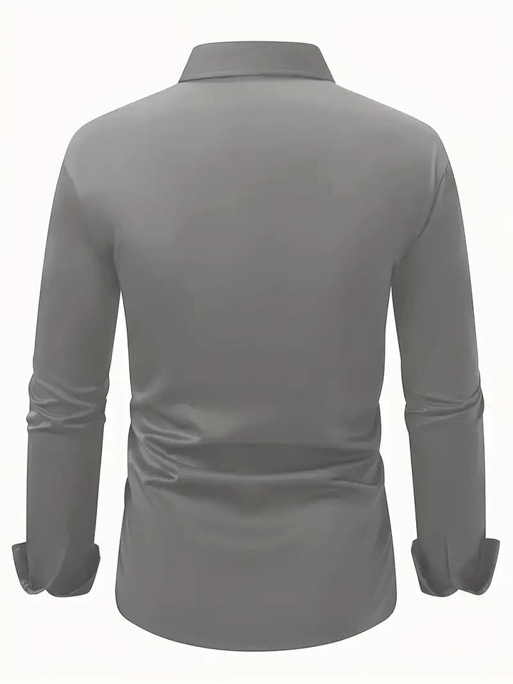 Sleek men's breathable slim-fit long-sleeve shirt, a modern button-up for contemporary style.