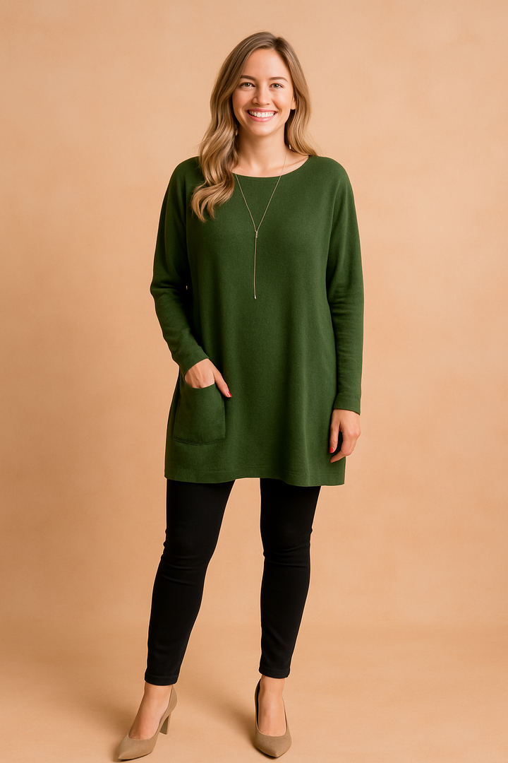 Comfortable and casual womens fashion top, a must-have oversized pocket sweater.