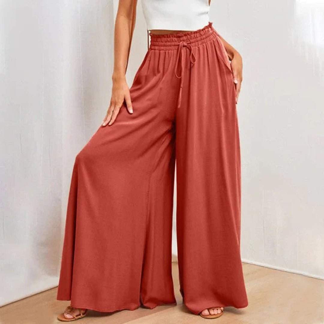 Cressida Women's Two-Piece Set Navy Crop Top Wide Leg Pants Image 3