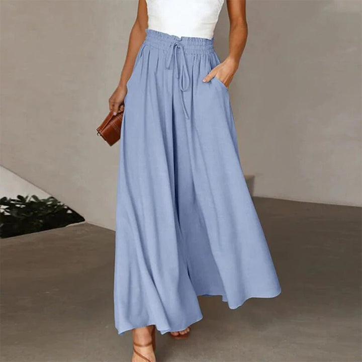 Cressida Women's Two-Piece Set Navy Crop Top Wide Leg Pants Image 5