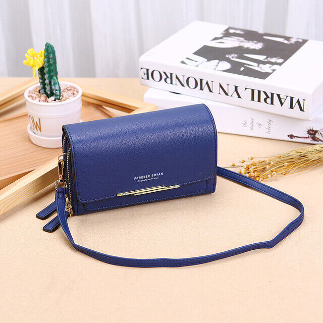 Fashionable women's PU leather crossbody bag, a chic accessory with many pockets.