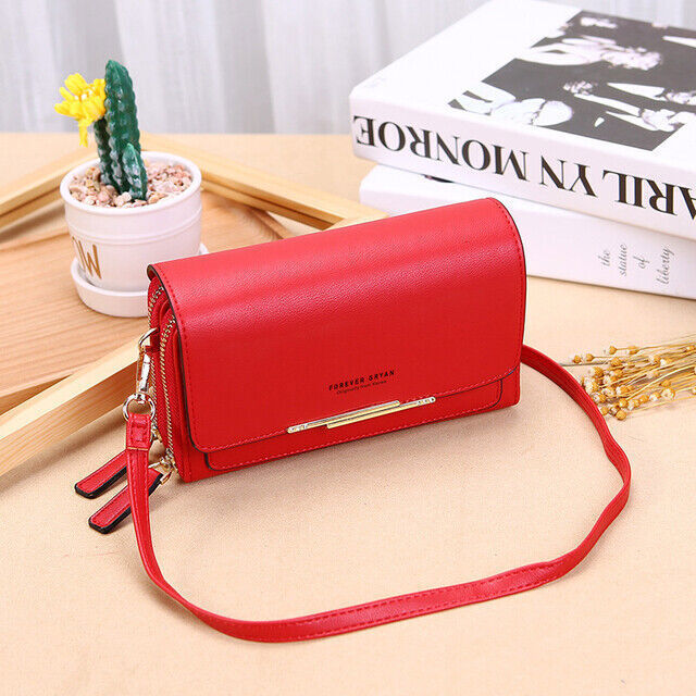 Everyday PU leather shoulder bag for women, multi-pocket design for ultimate organization.
