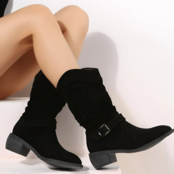 Versatile women's slouchy knee-high boots available in classic beige, brown, or black. Stylish & comfortable.