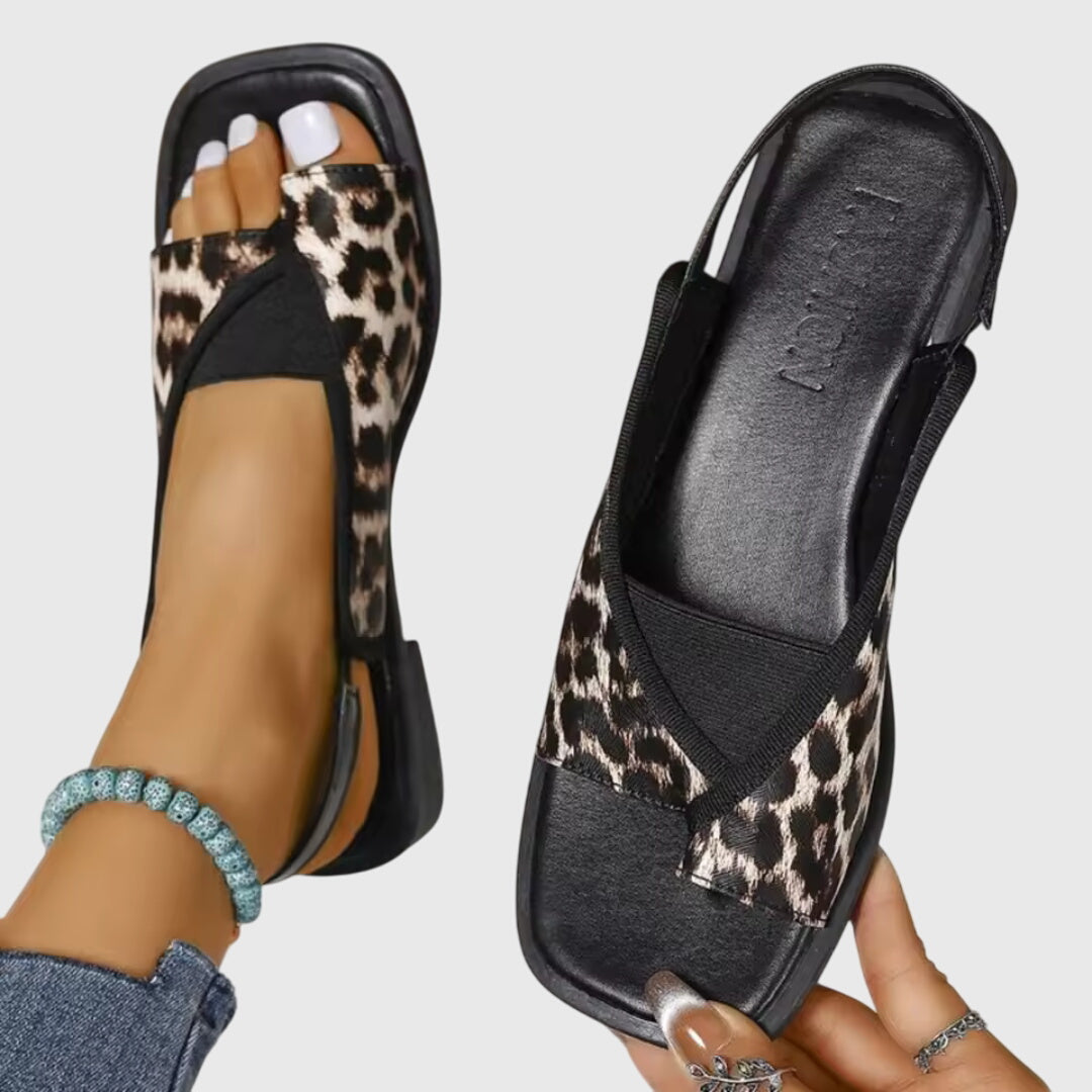 Versatile women's square-toe flat sandals, ideal for casual, beach, or everyday summer wear. Slip-on comfort.