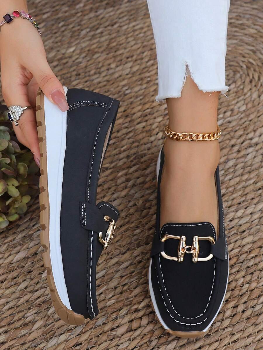 Easy-to-wear women's orthopedic loafers, slip-on style, gold accent, non-slip for daily comfort.