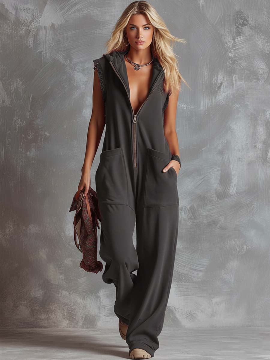 Fashionable women's wide-leg hooded jumpsuit, sleeveless design for an airy summer casual & relaxed look.