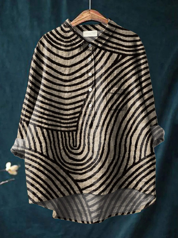 Women's timeless blouse, elegant & versatile for workwear or chic casual outfits. Classic style for everyday comfort.