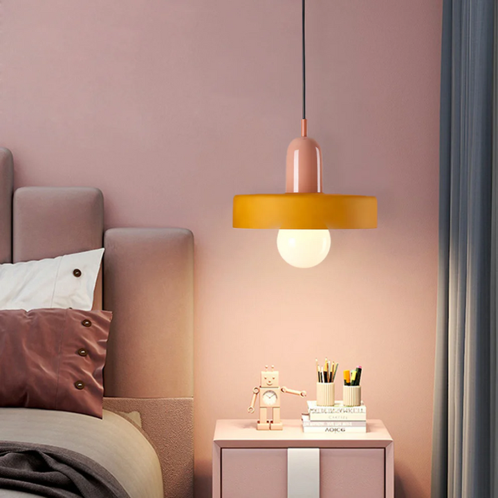 Elegant GloboLuxe LED hanglamp, a glass light enhancing modern interior design.