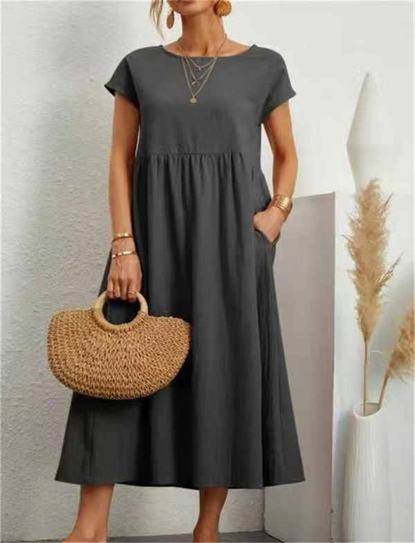Versatile women's sleeveless A-line pocket dress, great for spring, summer casual & relaxing.