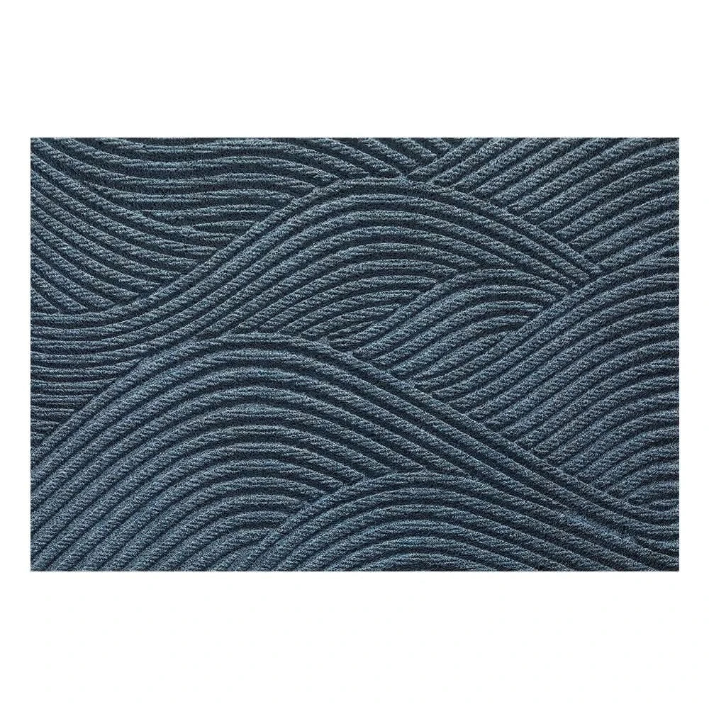 Hard-wearing, non-slip doormat for entryways. Traps dirt and moisture, ensuring a clean, safe indoor floor.