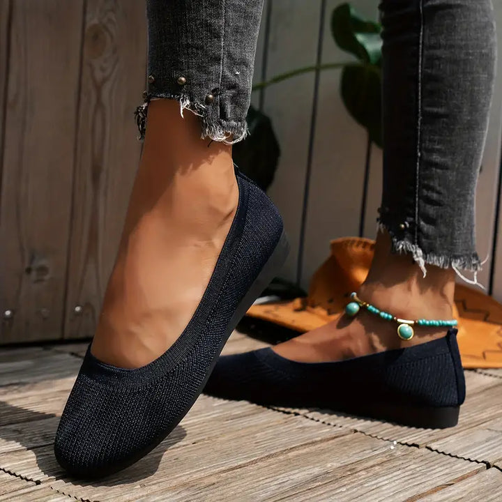 Women's Elegant Breeze non-slip walking sandals for comfortable everyday wear.