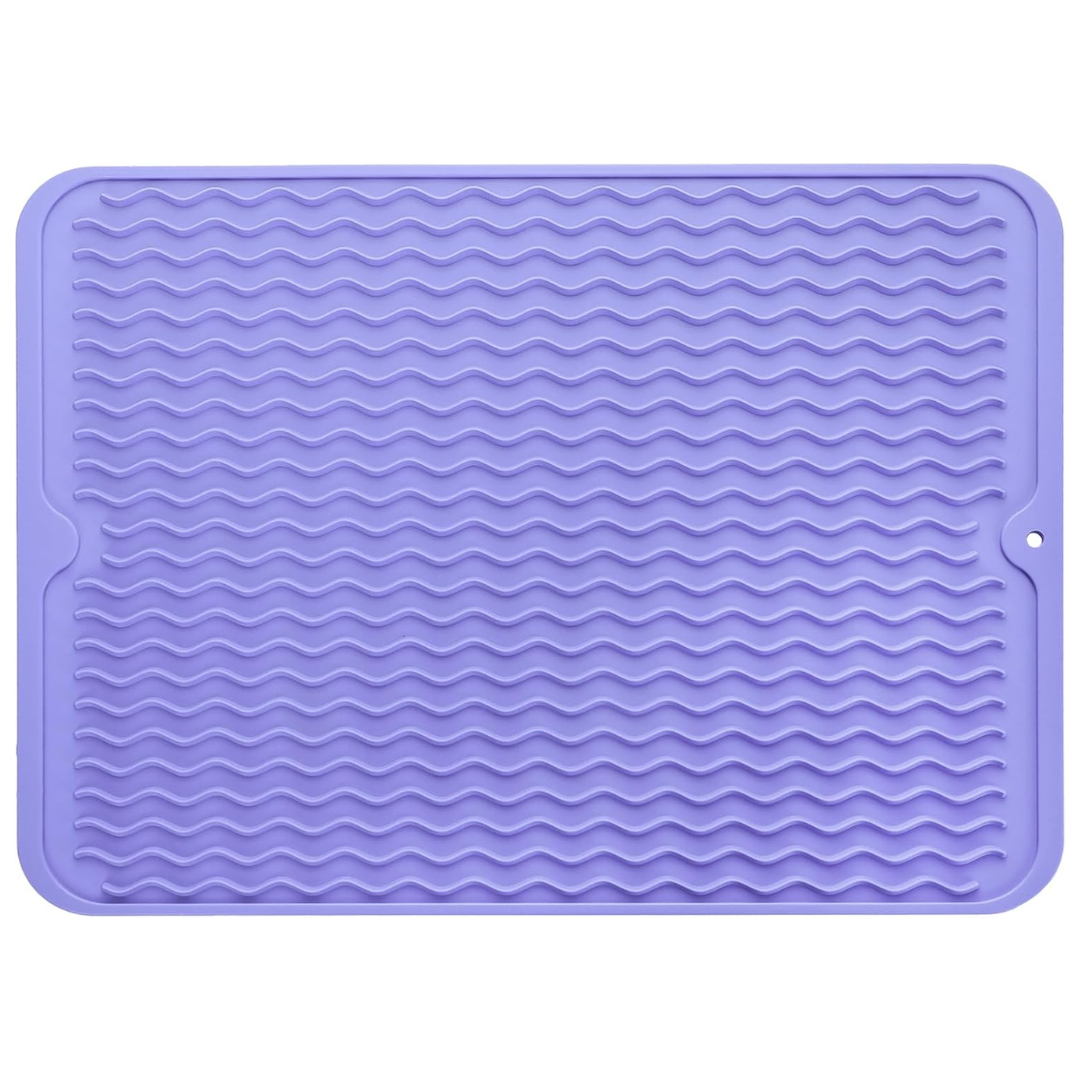 Eco-friendly silicone drying mat, highly durable & heat-resistant for kitchen counters & dish drying.