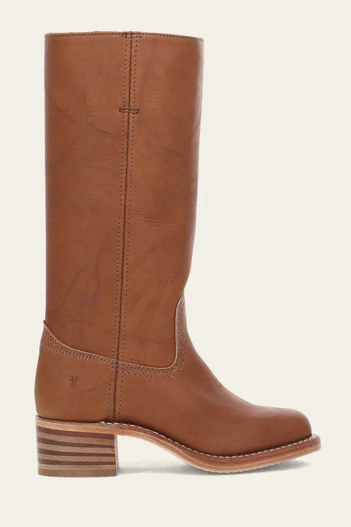 Classic brown leather women's long boots, ideal for timeless style and everyday comfort.
