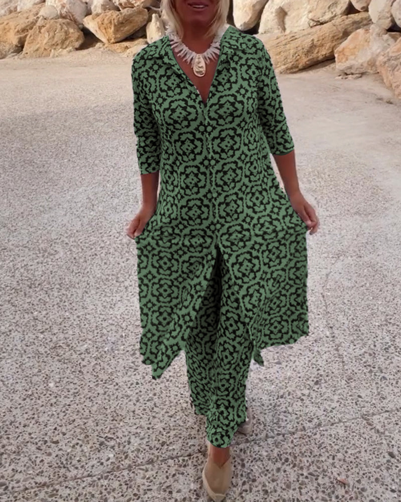 Women's casual printed V-neck tunic and wide-leg pants set for effortless style.