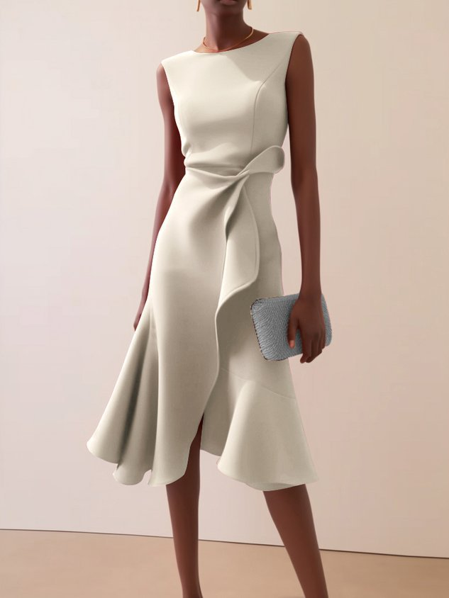 Sophisticated sleeveless women's midi dress, featuring an elegant draped asymmetrical design for events.
