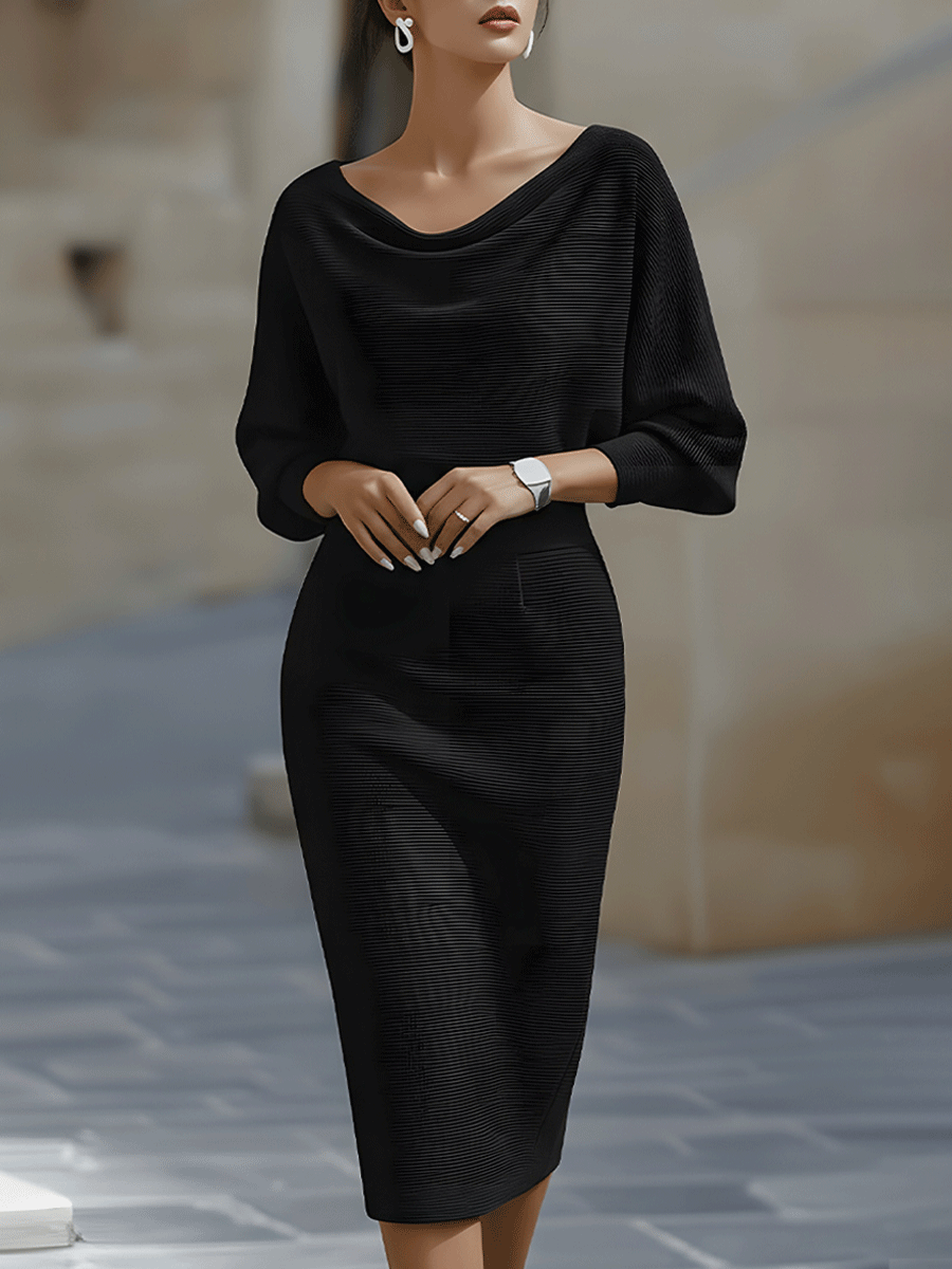 Feminine and elegant midi dress with draped batwing sleeves.
