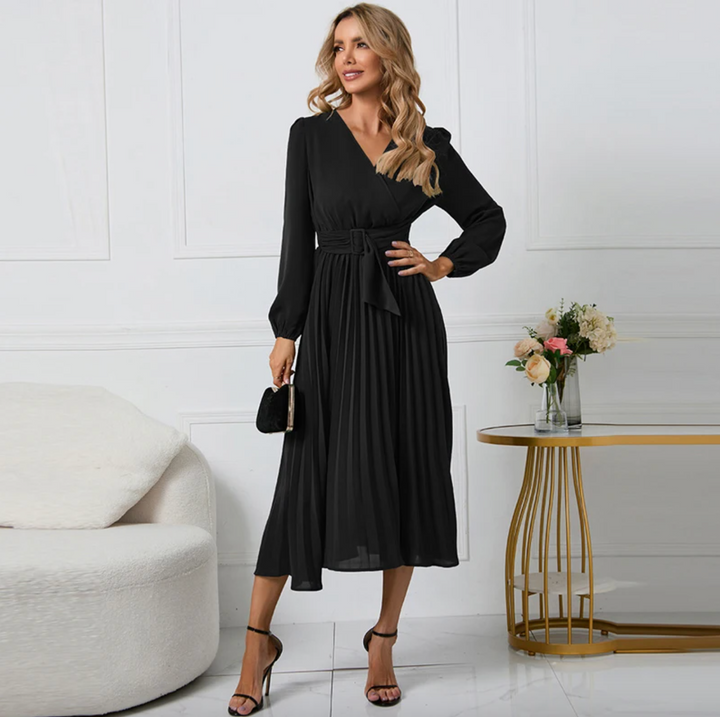 Elegant women's party blazer dress, knee-length, with a sleek design, ideal for evening events and sophisticated gatherings.