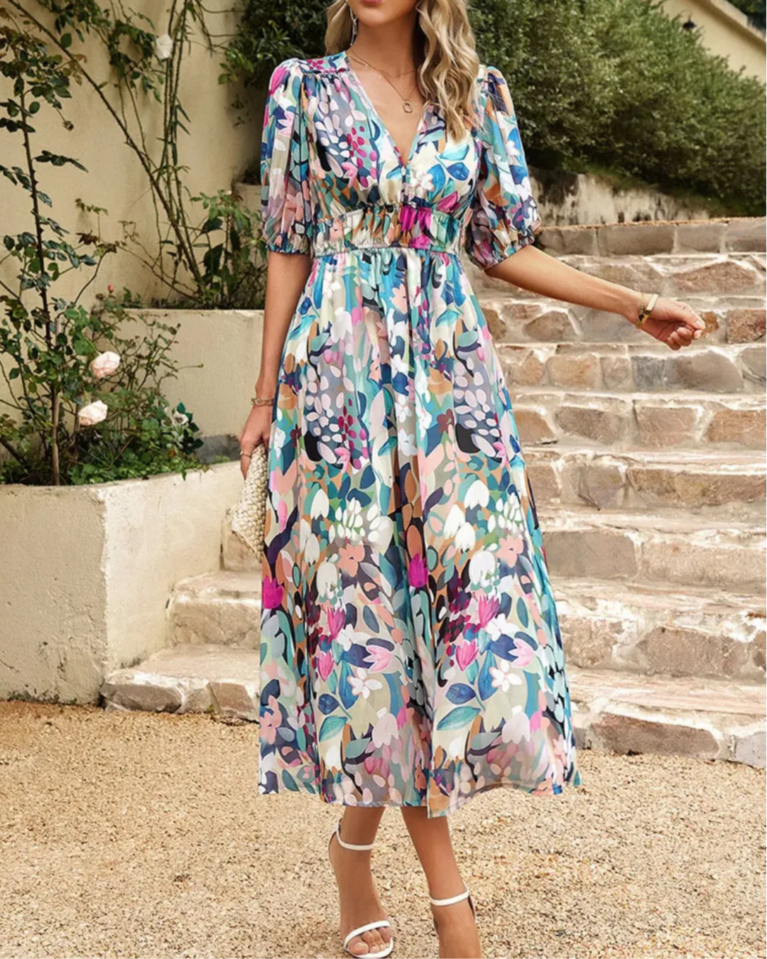 Stylish women's floral puff sleeve midi dress for parties