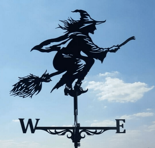 Metal garden wind vane, elegant yard art that accurately shows wind direction.