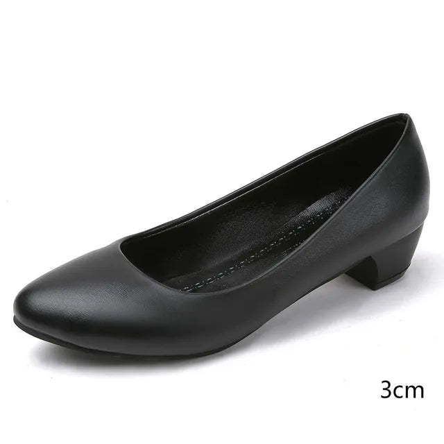 Elegant black orthopedic pumps for women, perfect for formal wear or work heels.