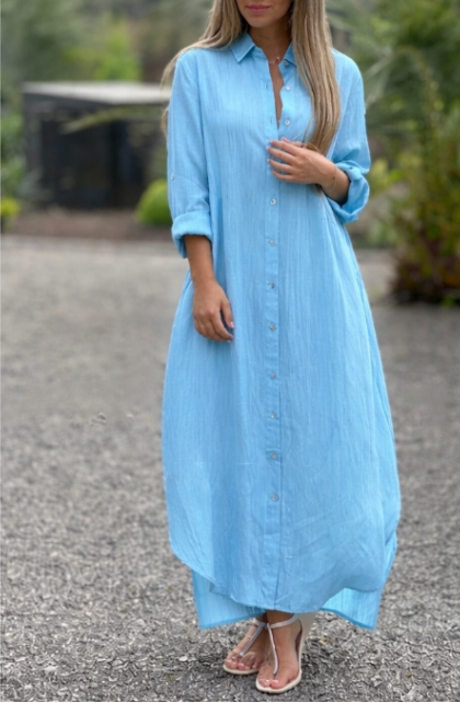 Elegant women's summer maxi dress, perfect for warm weather. Lightweight & comfortable.