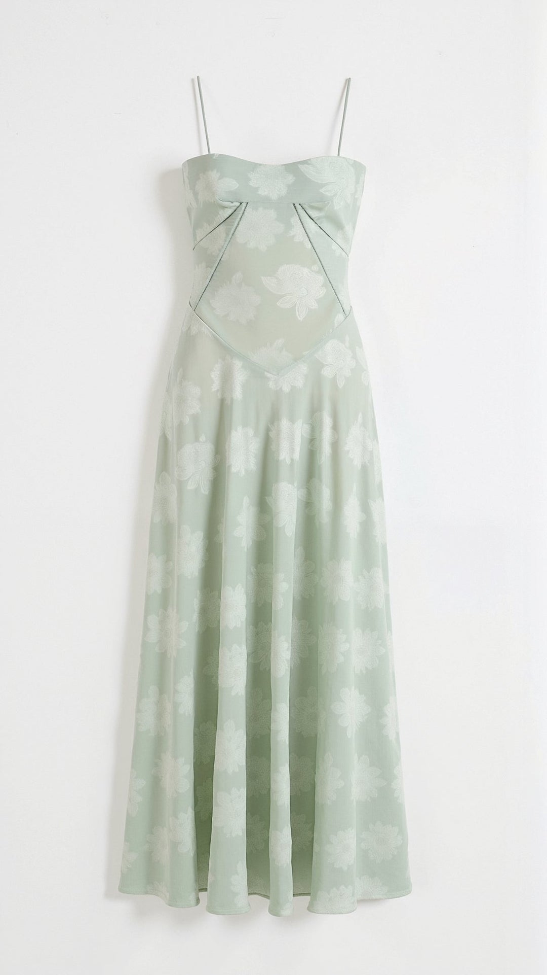 Graceful women's A-line maxi gown, an elegant choice for any formal special occasion.