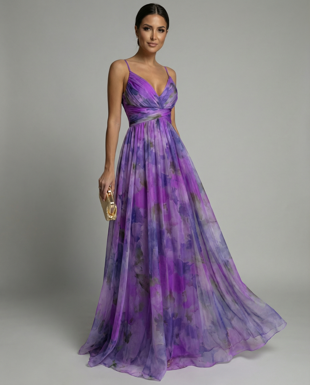 Sophisticated floral long dress for women, great for evening wear and wedding guest attire.