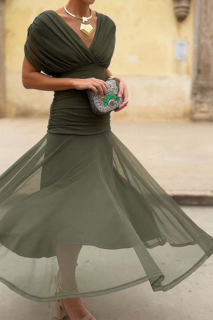 Stylish raglan sleeve mesh dress, an elegant choice for women's summer fashion.