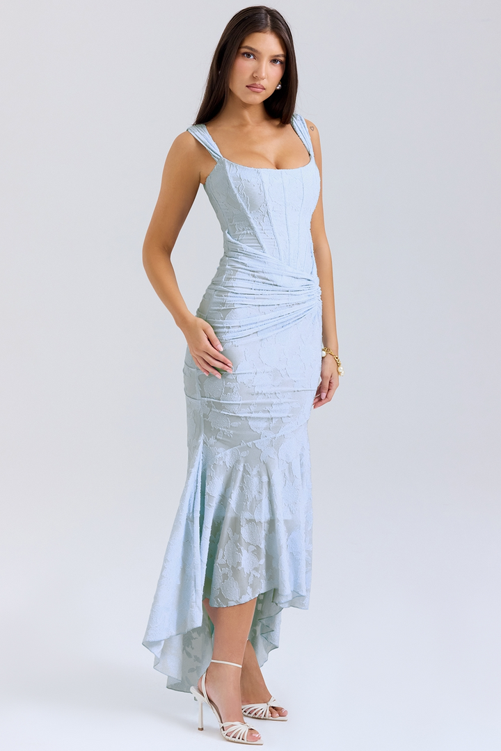 Versatile women's high-low maxi dress. Elegant formal wear for evening parties or wedding guests.