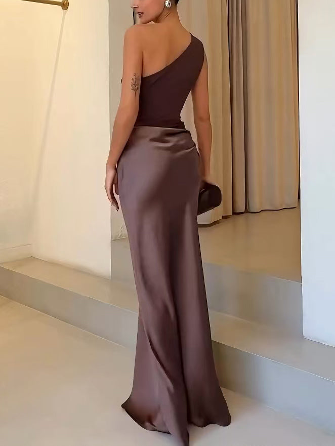 Long one shoulder pleated maxi dress for women, a comfortable and elegant formal party dress.