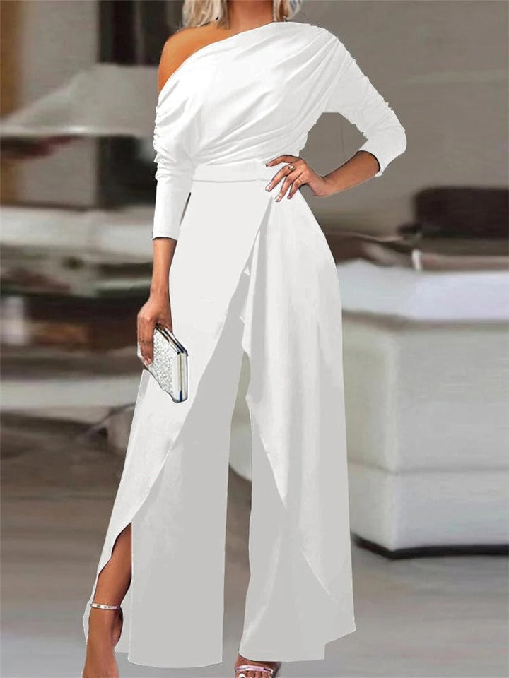 Modern women's one-shoulder ruffle jumpsuit, perfect for elegant evening events. A chic playsuit for special occasions.