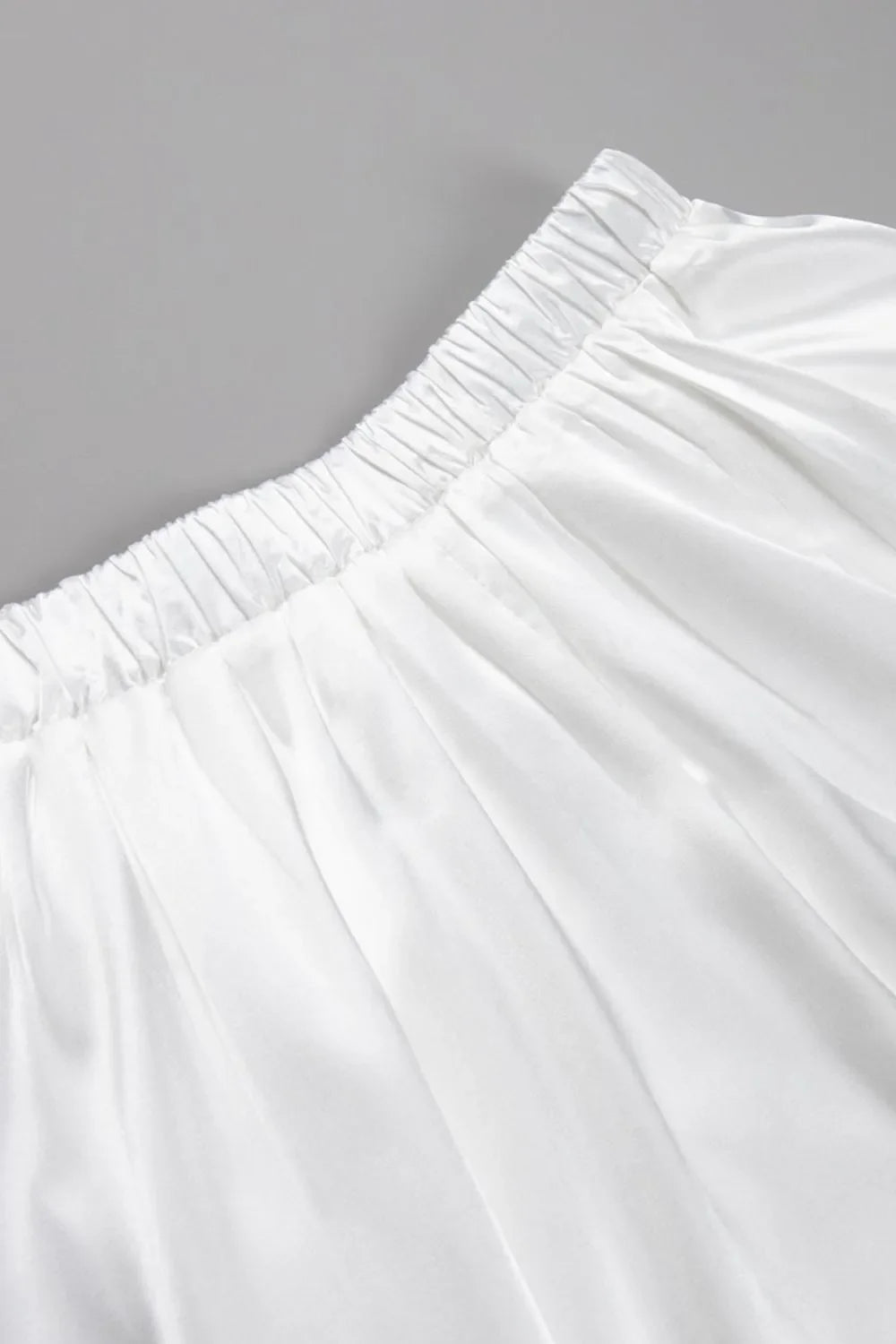 Casual yet refined women's satin maxi skirt, a wardrobe essential