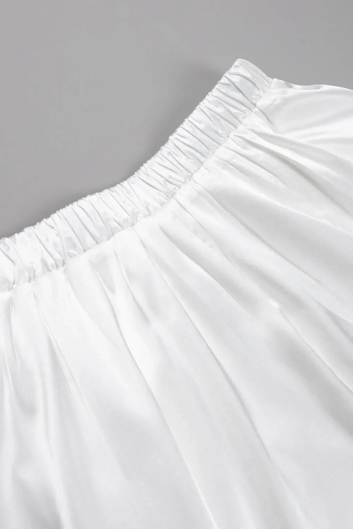 Casual yet refined women's satin maxi skirt, a wardrobe essential