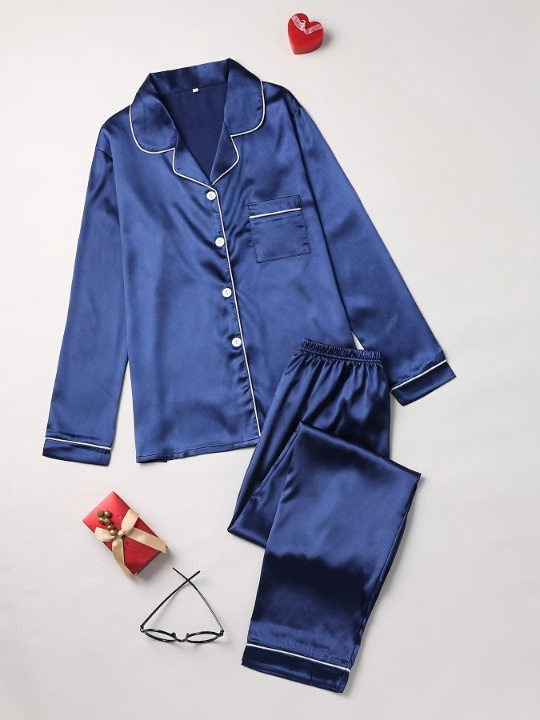 Women's silk-feel two-piece set for ultimate comfort and elegance