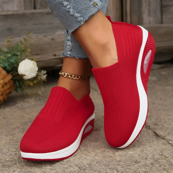Slip-on women's elegant orthopedic shoes, featuring an air cushion and arch support for active comfort.