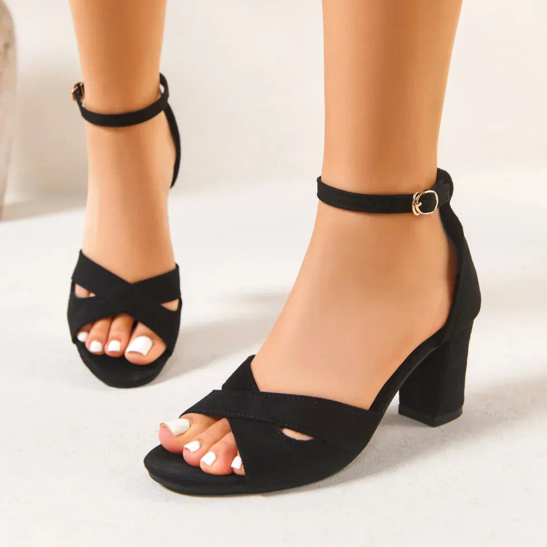 Black orthopedic heels for women, combining elegant style with supportive comfort. Ideal for evening, formal, or work.