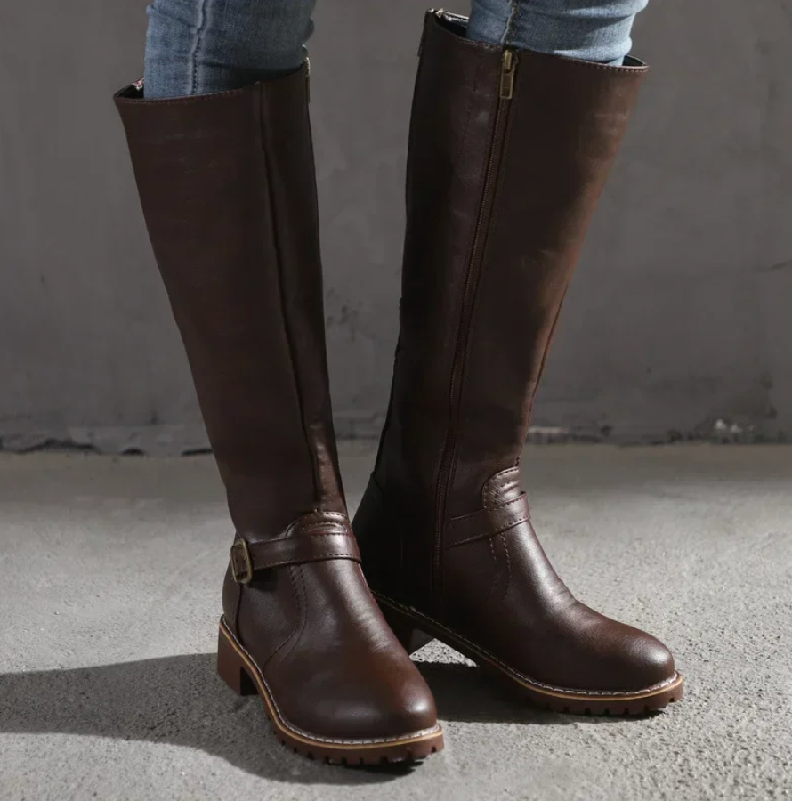 Emma women's comfortable footwear: ankle boots with excellent traction and modern style.