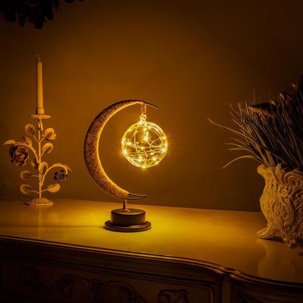 Enchanting wireless LED moon lamp, a celestial decorative piece, casting a soft night light for any home.