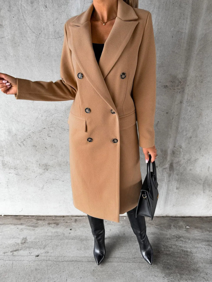 Timeless women's elegant lightweight jacket, a classic tailored design for comfortable and sophisticated outerwear.