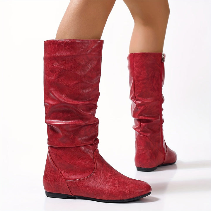 Casual women's flat sole knee-high boots, gathered design, offering comfortable and stylish everyday footwear.
