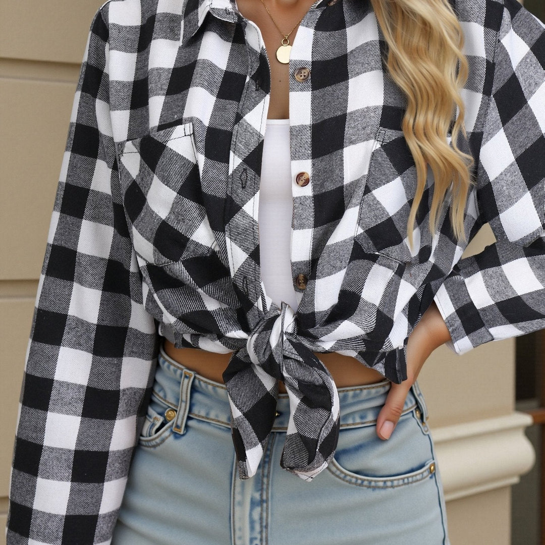 Cozy women's buffalo check plaid shirt, relaxed fit, long sleeve, perfect for autumn.