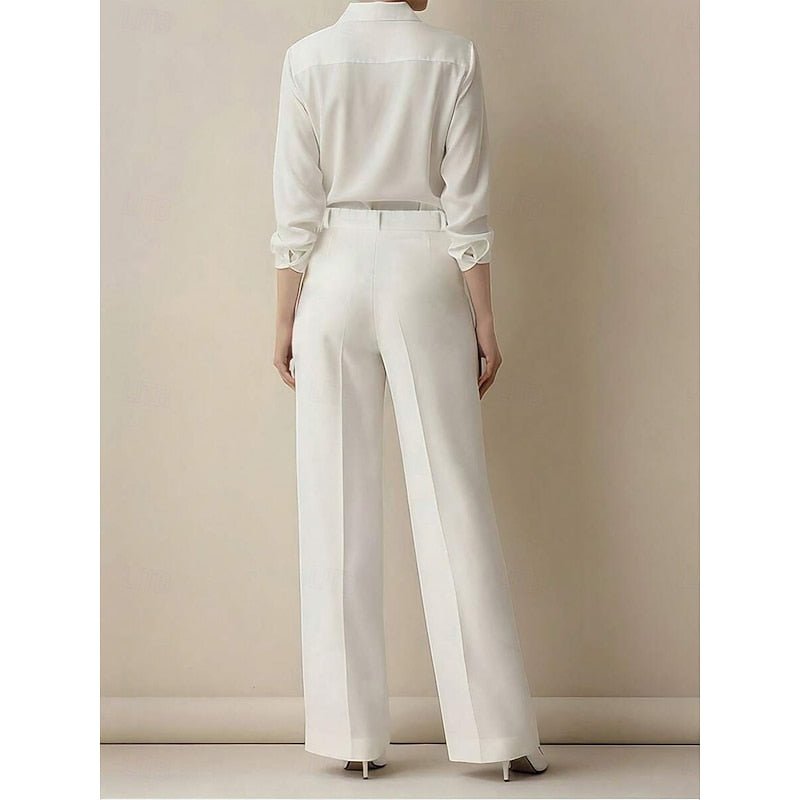Flattering high-waist tailored women's trousers, ideal for an elegant silhouette and diverse occasions.