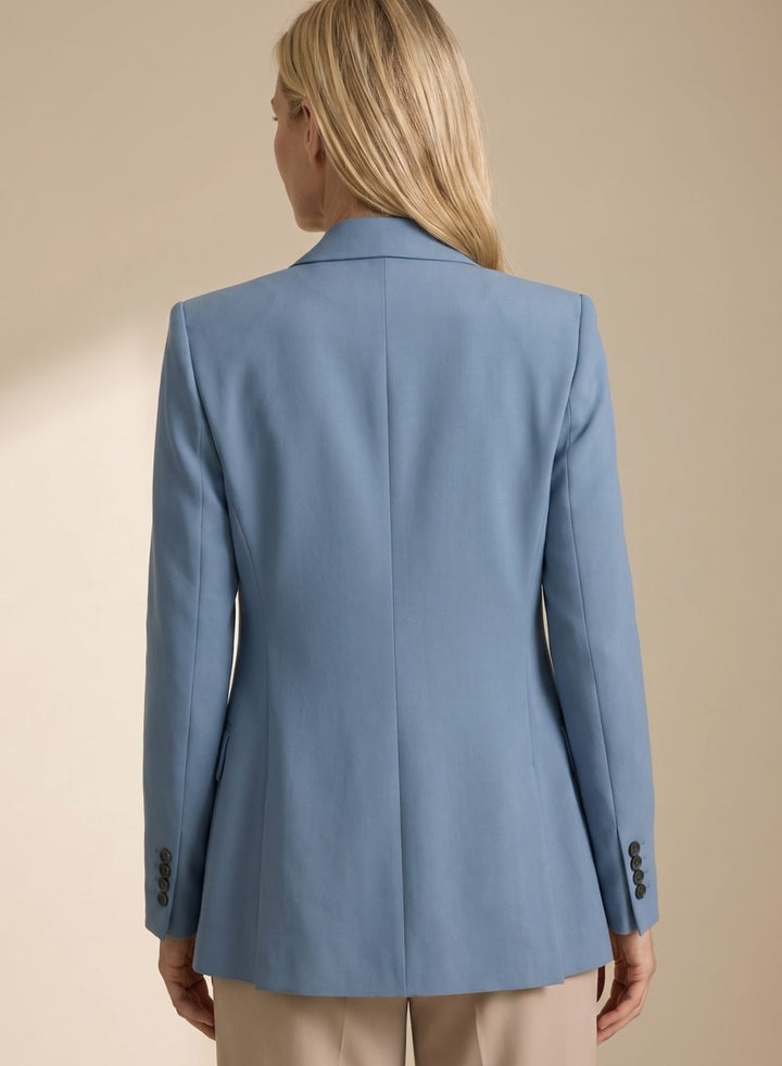 Modern women's elegant two-piece set featuring a chic blazer & stylish flared trousers for professional wear.