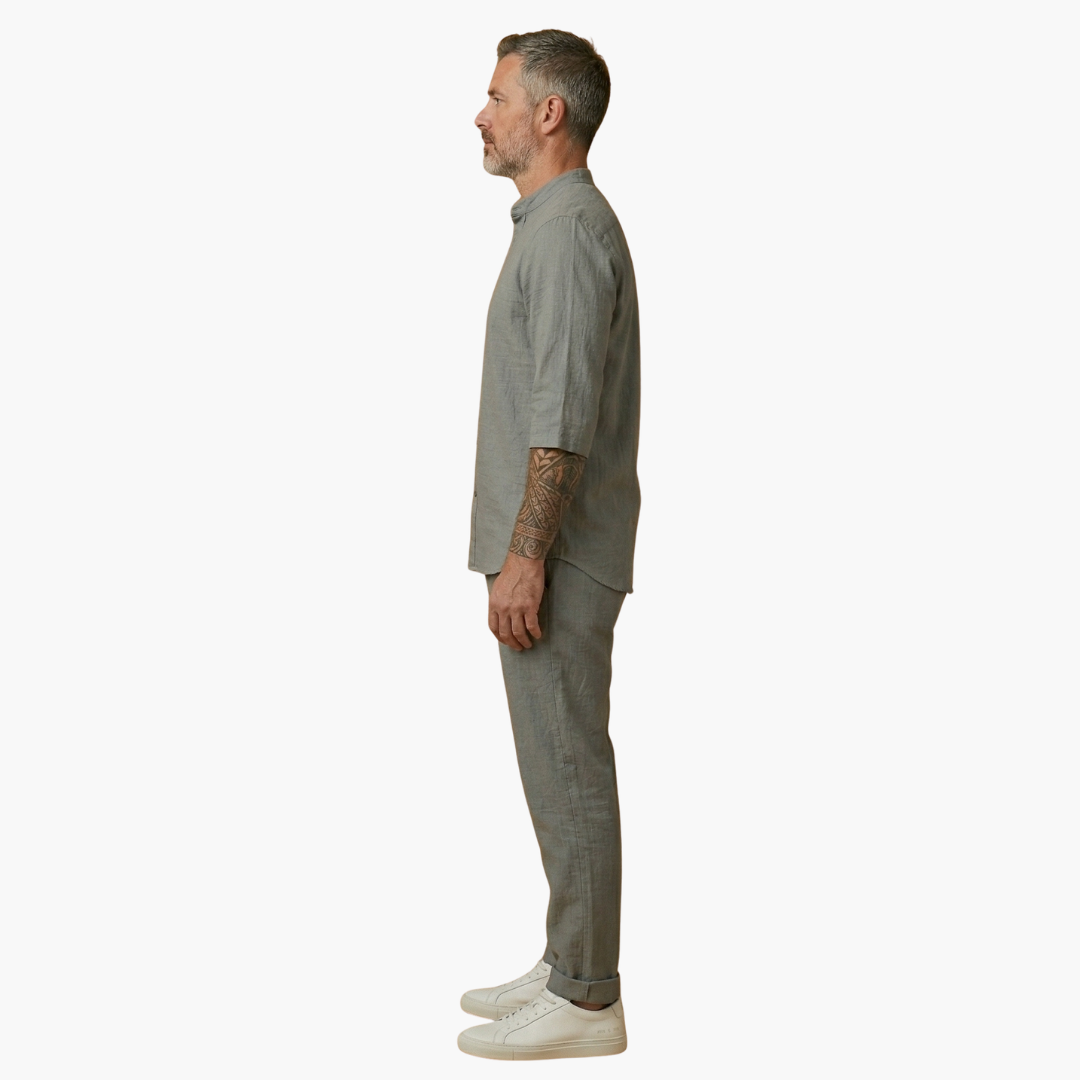 Black men's casual two-piece set: relaxed V-neck shirt & comfy drawstring pants, perfect for summer fashion.