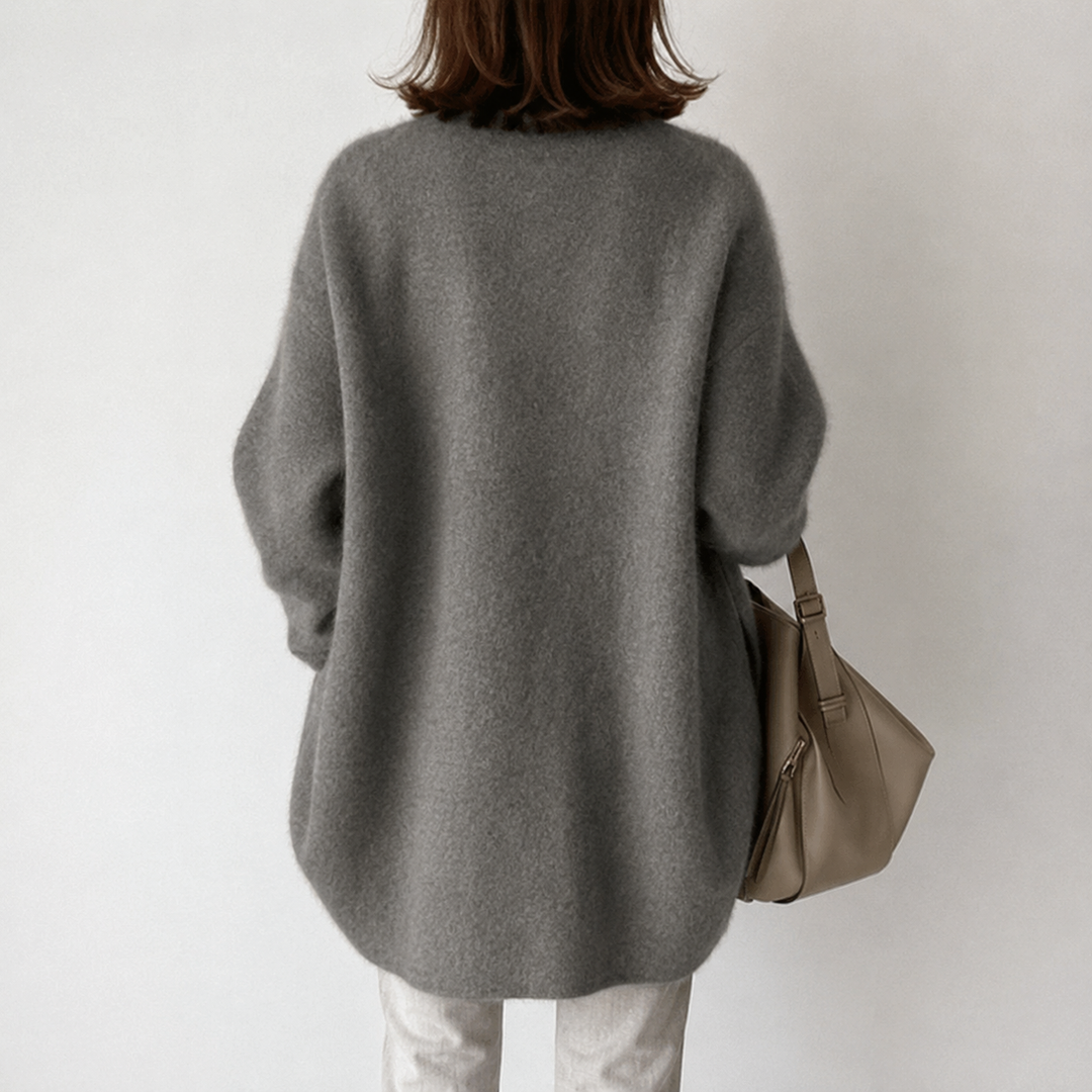 Everyday elegant women's mid-length button cardigan, ideal for versatile outerwear.